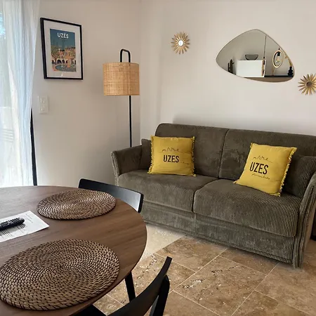à 10 Min Du Centre D'uzès Appartamento *