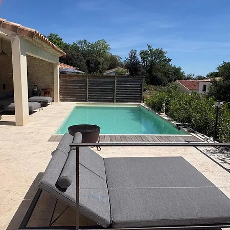 à 10 Min Du Centre D'uzès Appartamento *